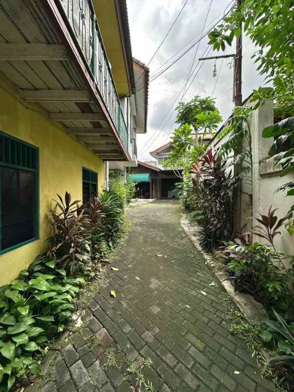 dijual rumah petukangan