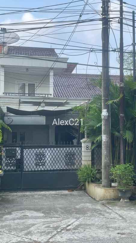 dijual rumah pondok bambu