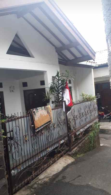 dijual rumah pondok pinang murah