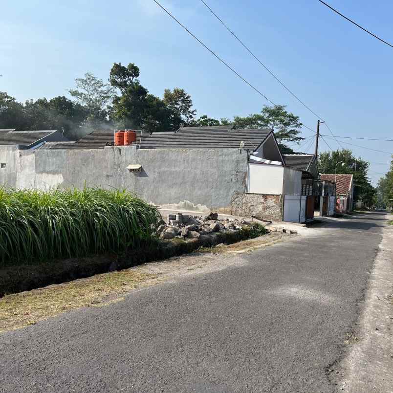 dijual rumah pondok wonolelo i