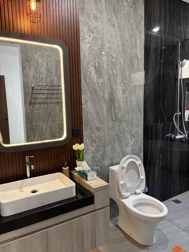 dijual rumah premium dan luas di jakal ngaglik