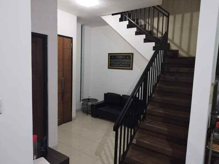 dijual rumah pulo gadung