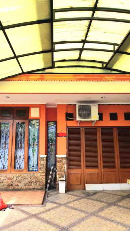 dijual rumah pulo gebang permai