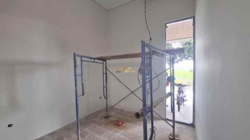 dijual rumah purwomartani