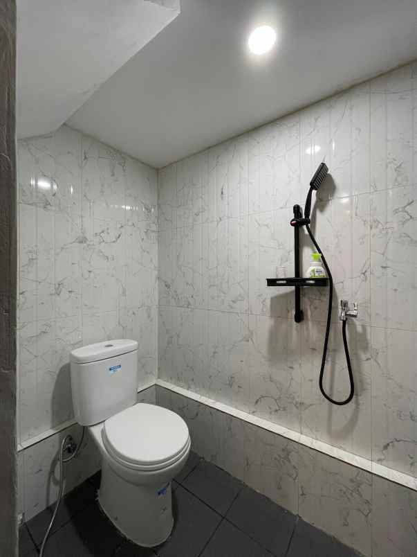 dijual rumah purwomartani kalasan