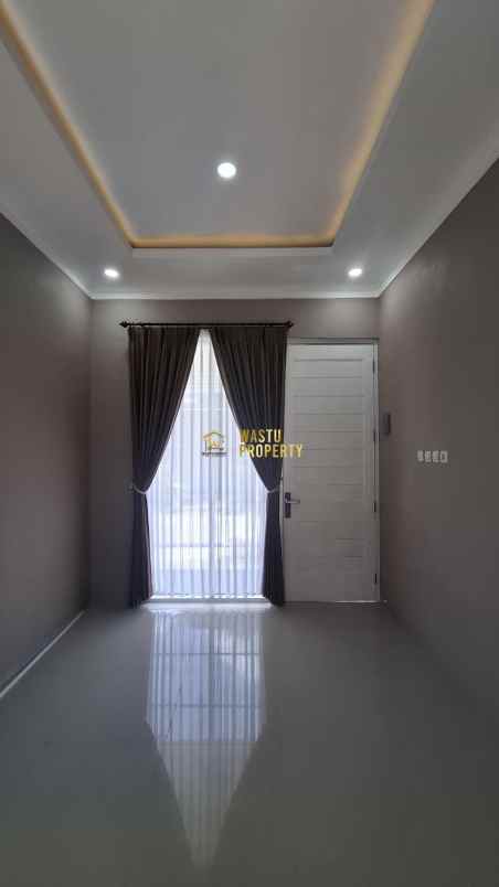 dijual rumah purwomartani kalasan