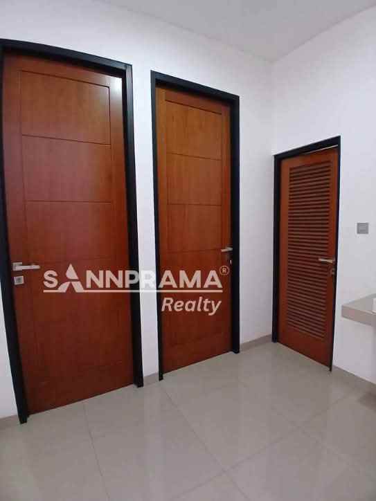 dijual rumah rangkapan jaya pancoran mas