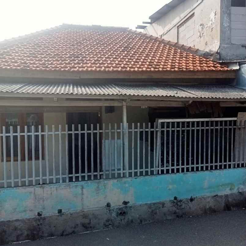 dijual rumah rawamangun muka