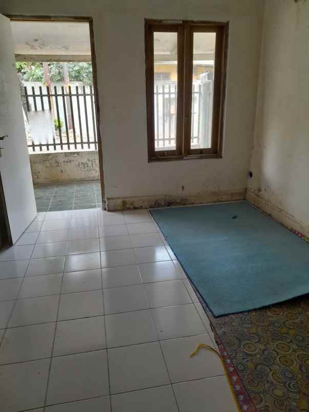 dijual rumah rawamangun muka