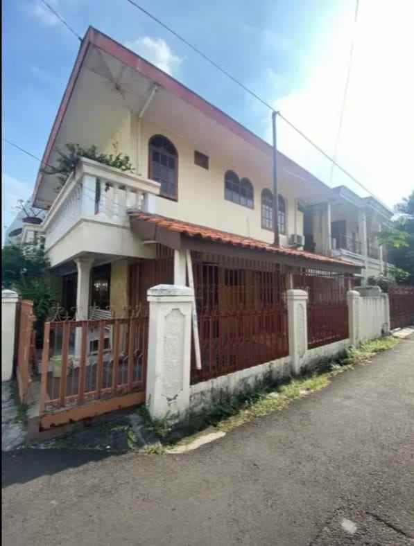 dijual rumah rawamangun pulo gadung