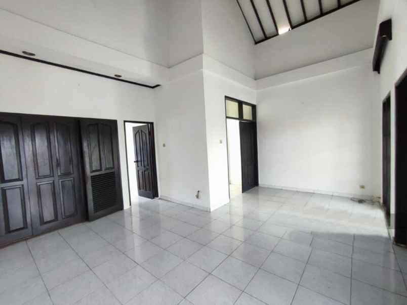 dijual rumah raya mandiri