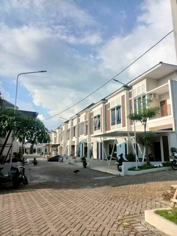 dijual rumah ready di banyumanik