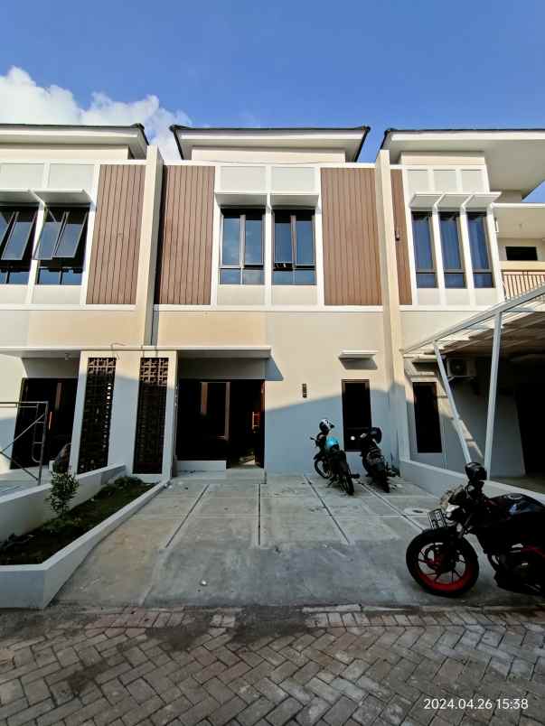 dijual rumah ready di banyumanik