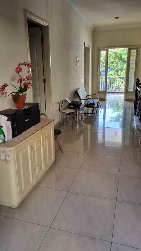 dijual rumah regency 21