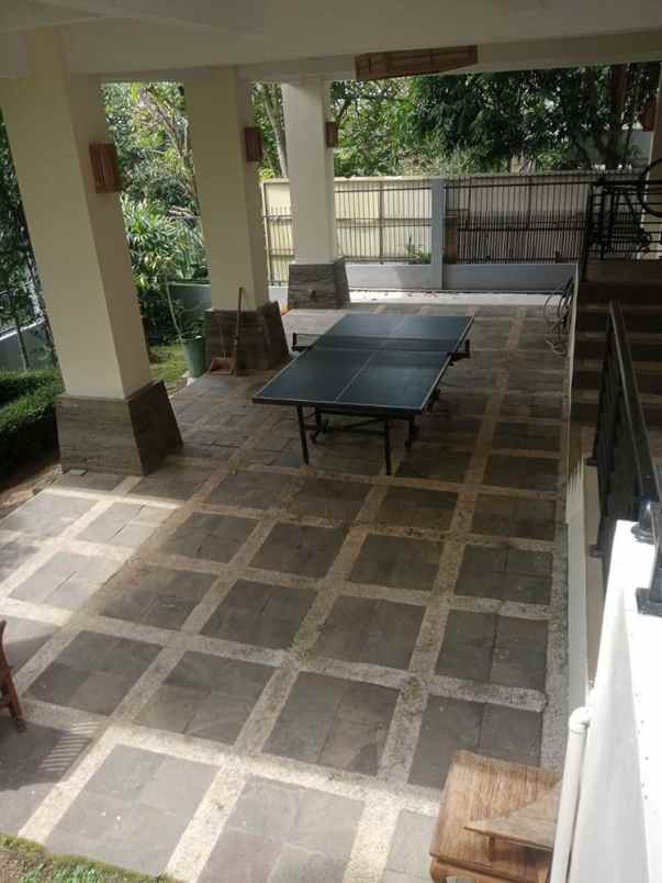 dijual rumah resort dago pakar