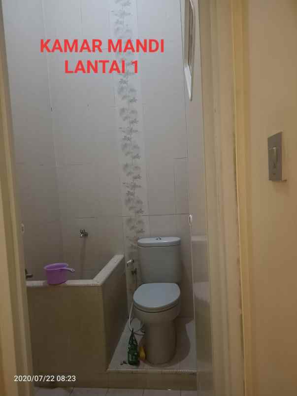 dijual rumah sambisari surabaya