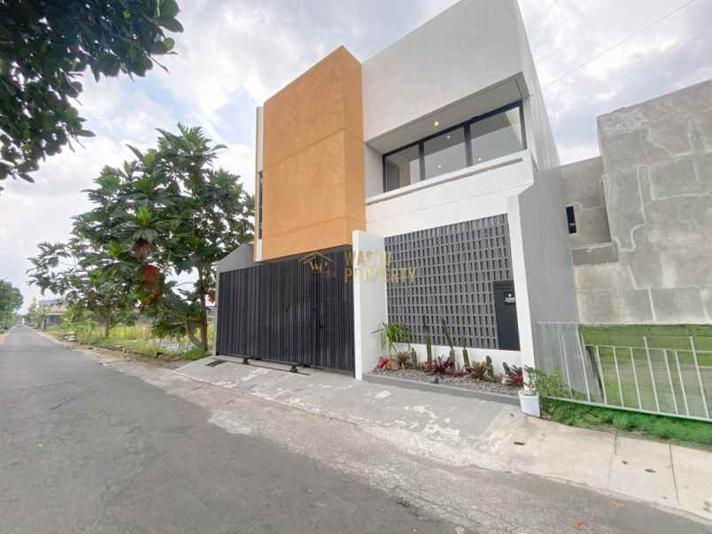 dijual rumah sariharjo ngaglik sleman