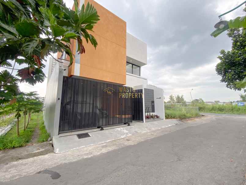 dijual rumah sariharjo ngaglik sleman