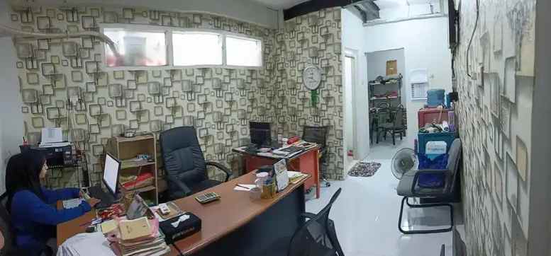 dijual rumah satelit