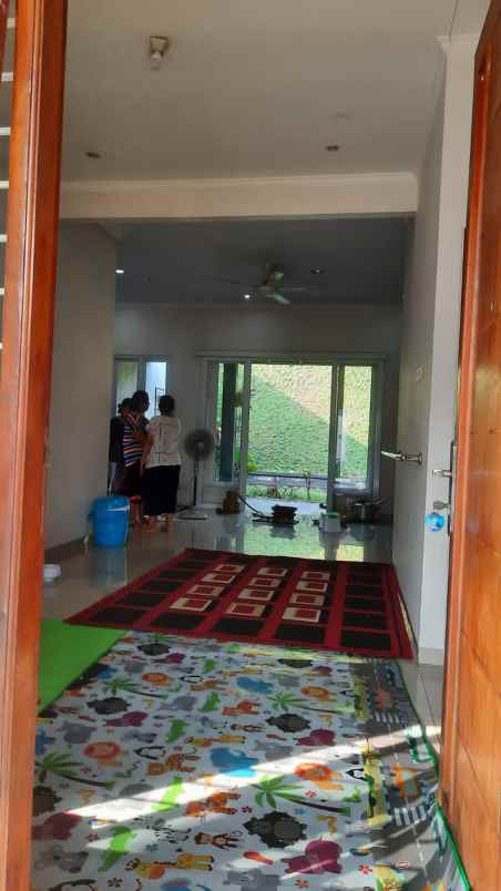 dijual rumah sawangan hill pengasinan depok