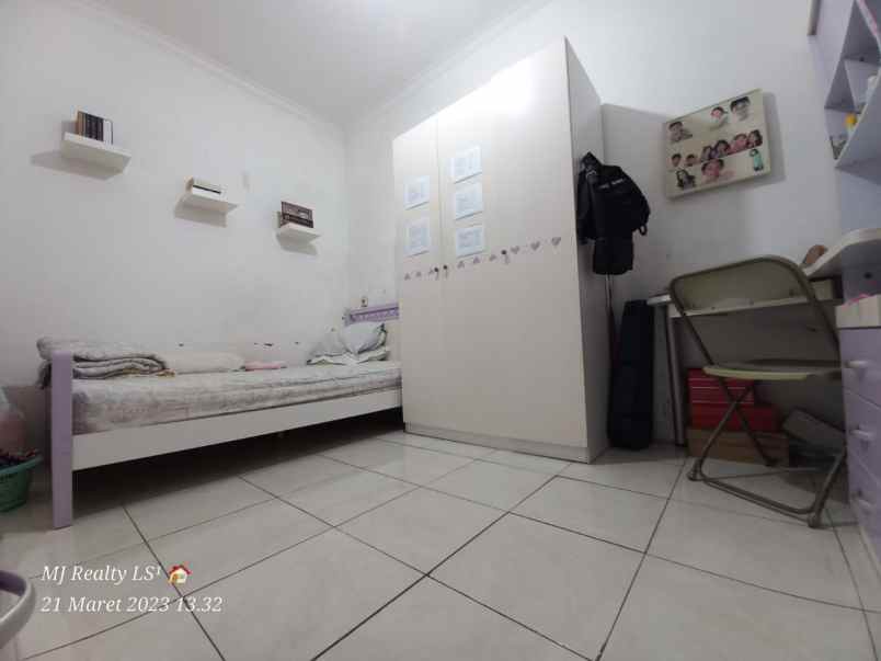 dijual rumah sayap riau bandung kota