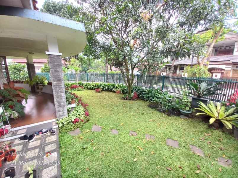 dijual rumah sayap riau bandung kota