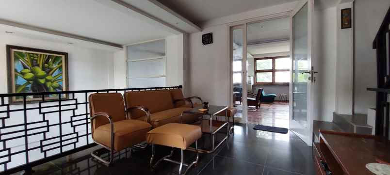 dijual rumah sayap setiabudi