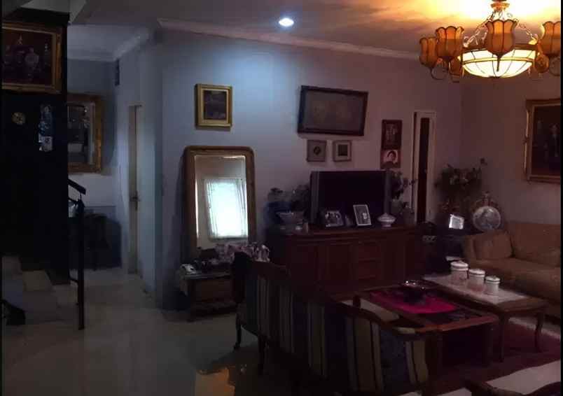 dijual rumah sekeloa sadang serang