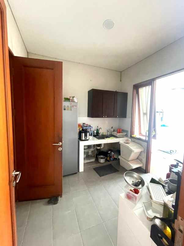 dijual rumah serpong utara tangerang