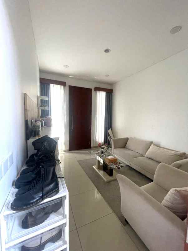 dijual rumah serpong utara tangerang