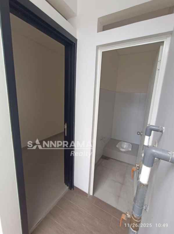 dijual rumah serua bojongsari depok