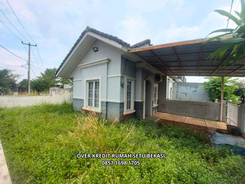 dijual rumah setu bekasi