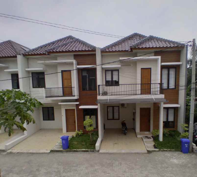 dijual rumah siap huni 2 lantai di tangerang selatan