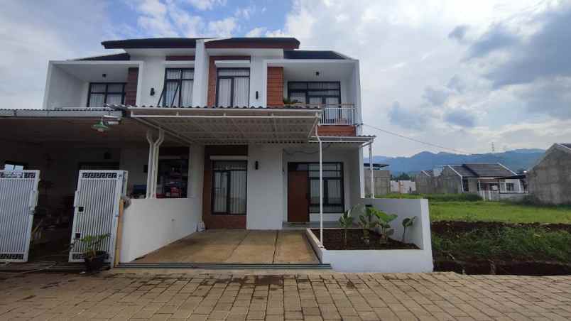 dijual rumah soreang