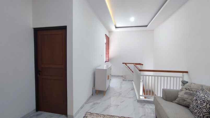 dijual rumah soreang