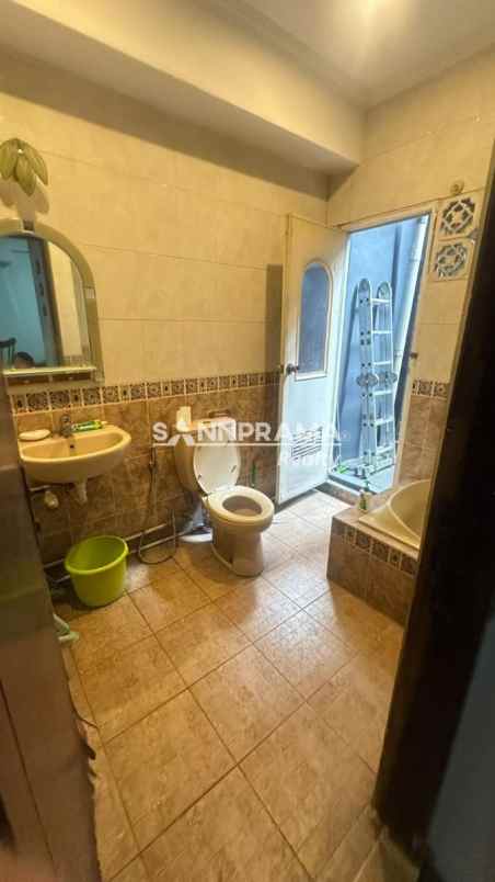 dijual rumah sukmjaya depok