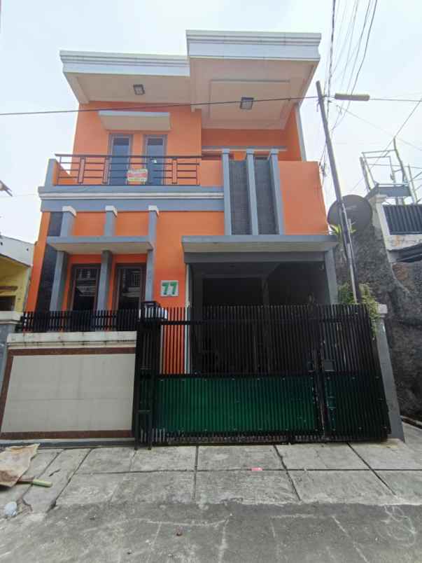 dijual rumah sunter
