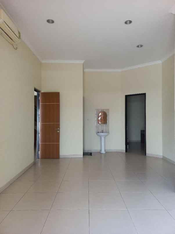 dijual rumah sunter mas