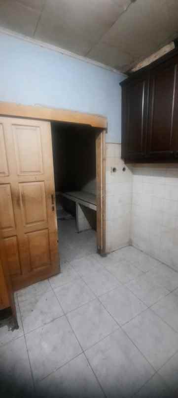 dijual rumah sunter paradise