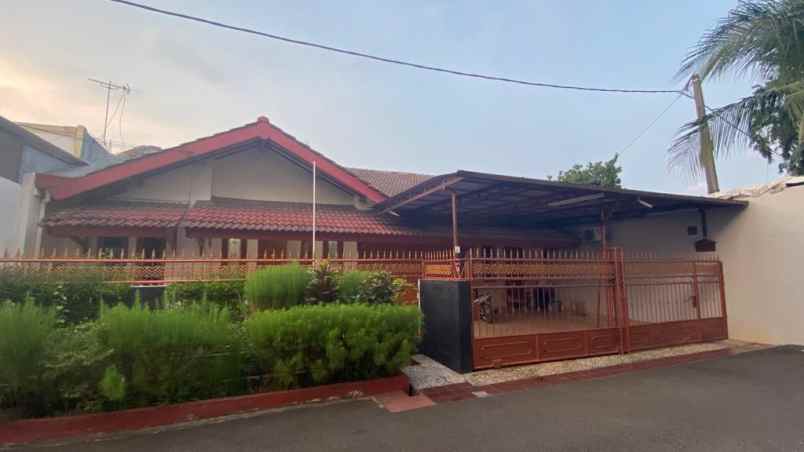 dijual rumah sunter pratama