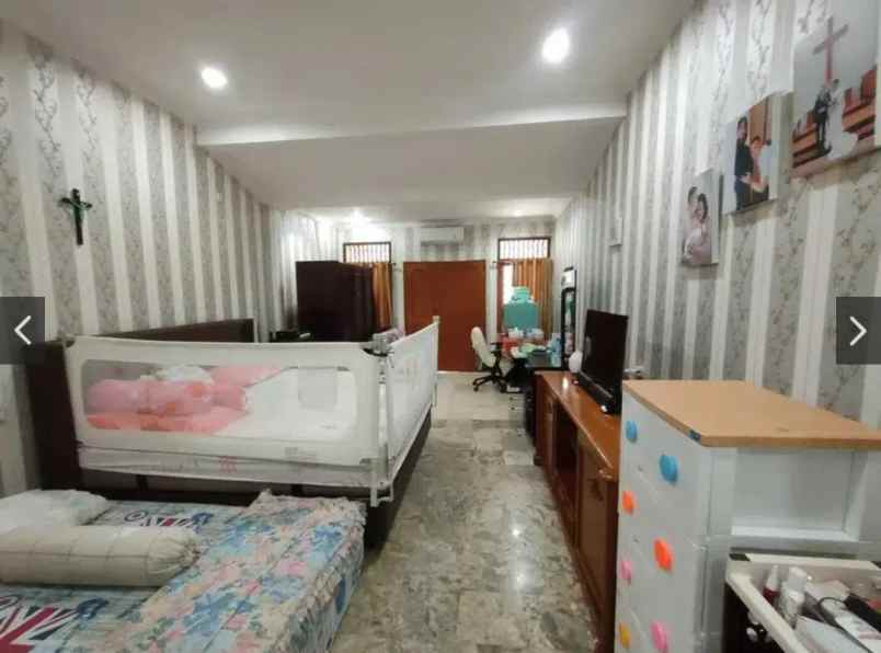 dijual rumah sunter pratama