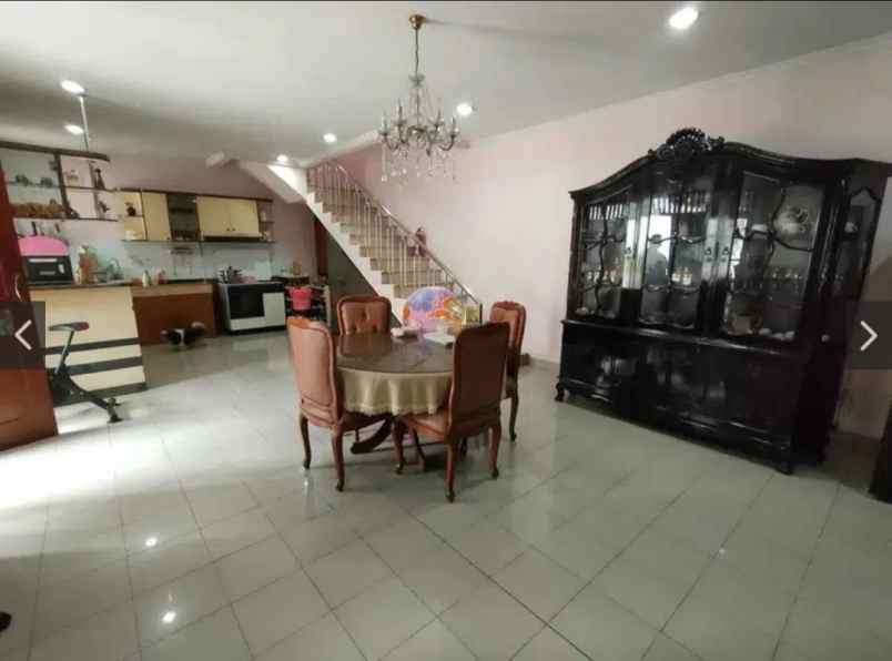 dijual rumah sunter pratama