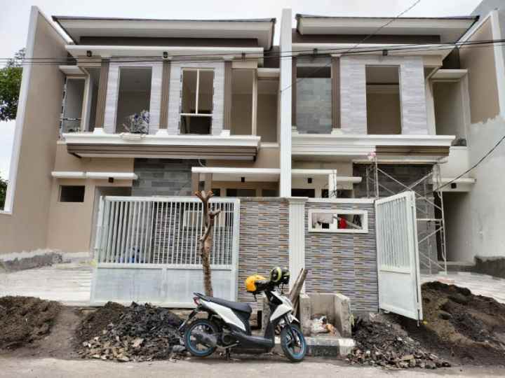 dijual rumah sutorejo prima indah