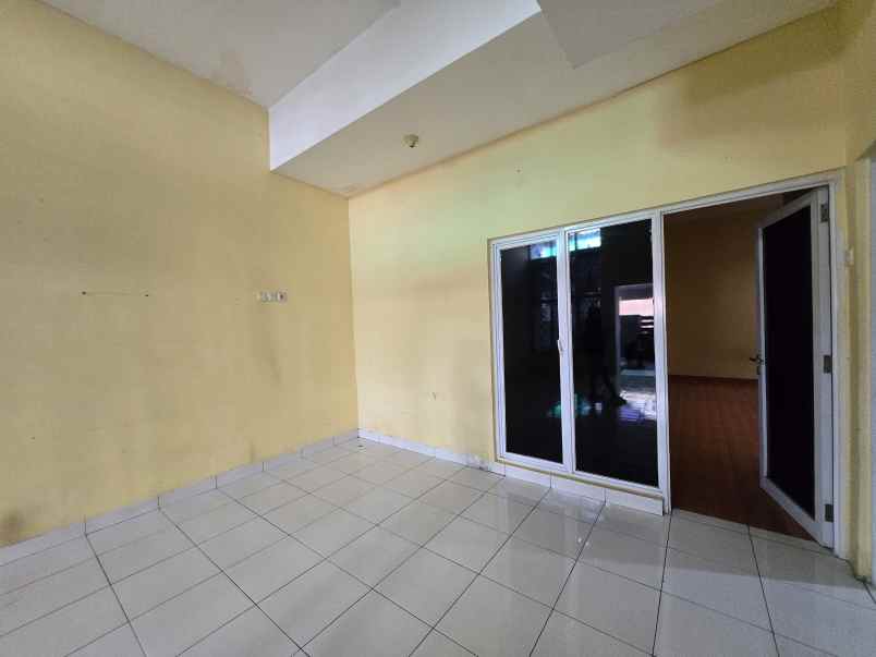 dijual rumah talaga bestari cluster fluora