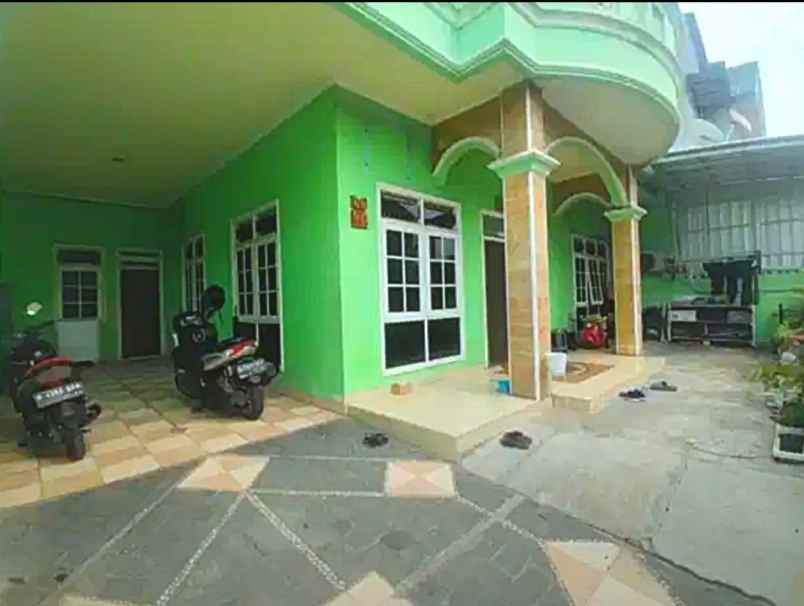 dijual rumah taman kencana cengkareng