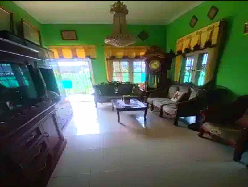 dijual rumah taman kencana cengkareng