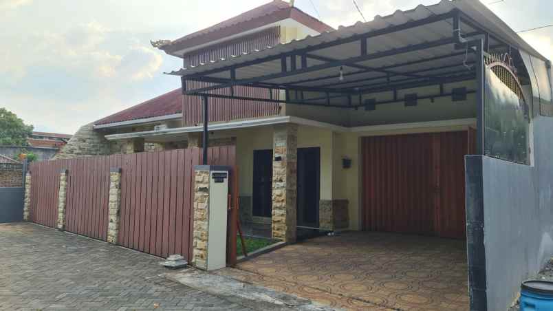 dijual rumah tembalang semarang