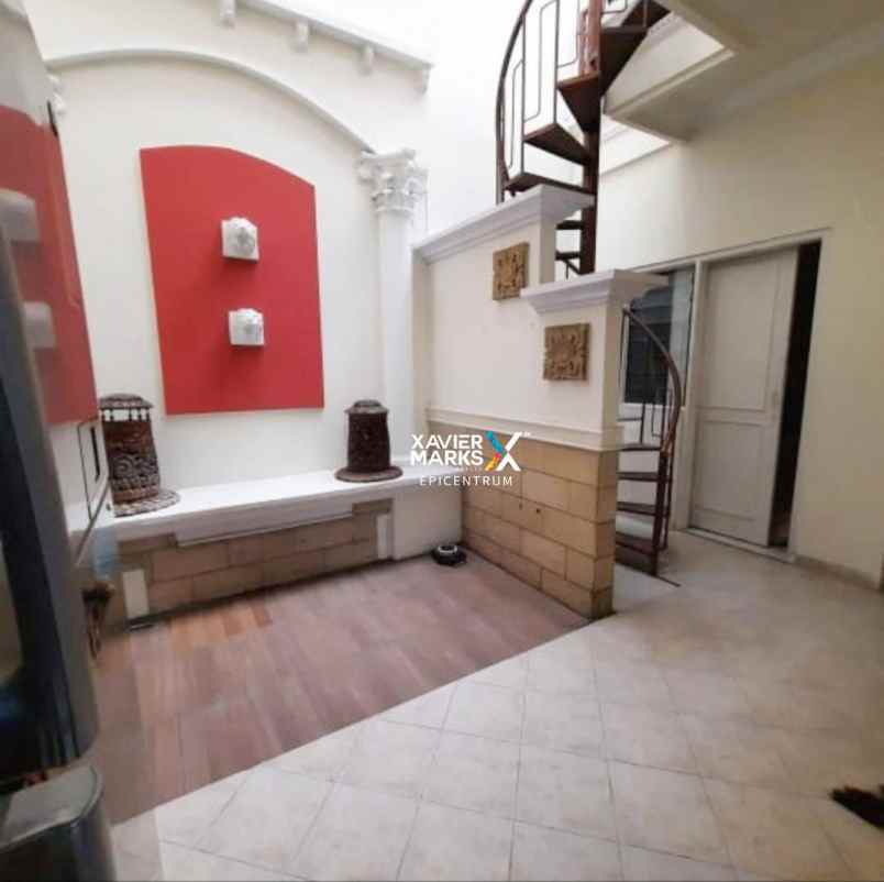 dijual rumah tenggilis utara siap huni sudah renovasi