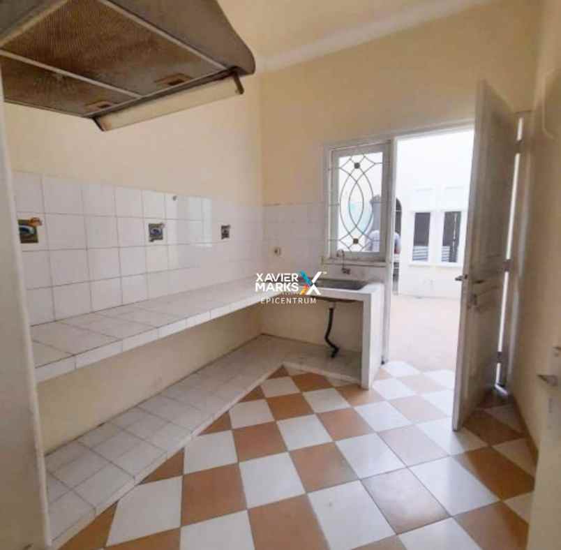 dijual rumah tenggilis utara siap huni sudah renovasi