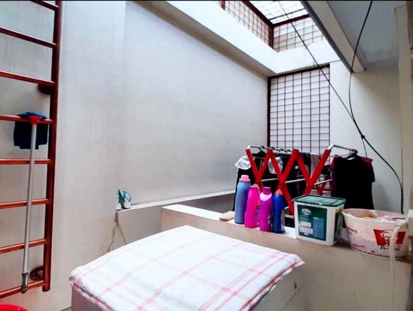 dijual rumah town house pantai indah kapuk